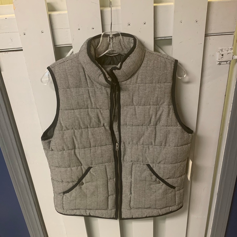 Herringbone Black and White puffer vest
